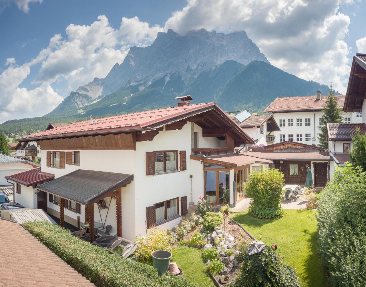 Chalet Holzerstubn Ehrwald Exteriér fotografie